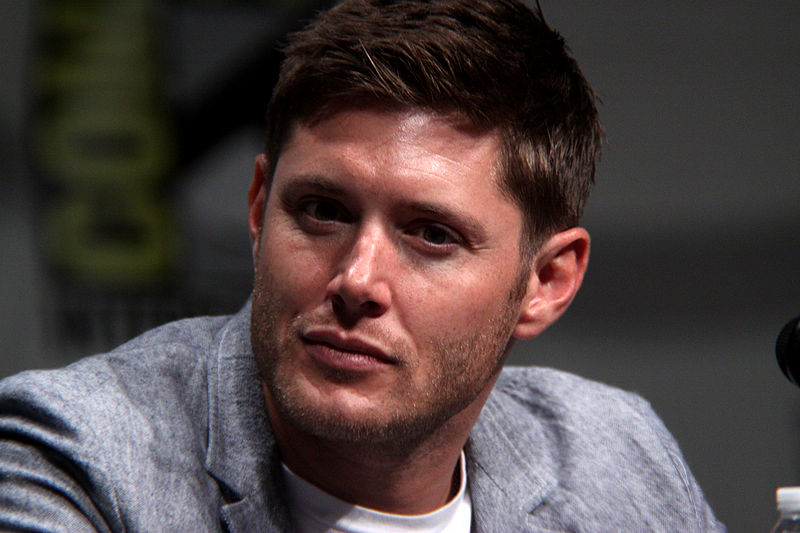 800px-Jensen_Ackles_(7606272018)